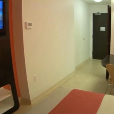 Motel 6 Мантека Екстер'єр фото